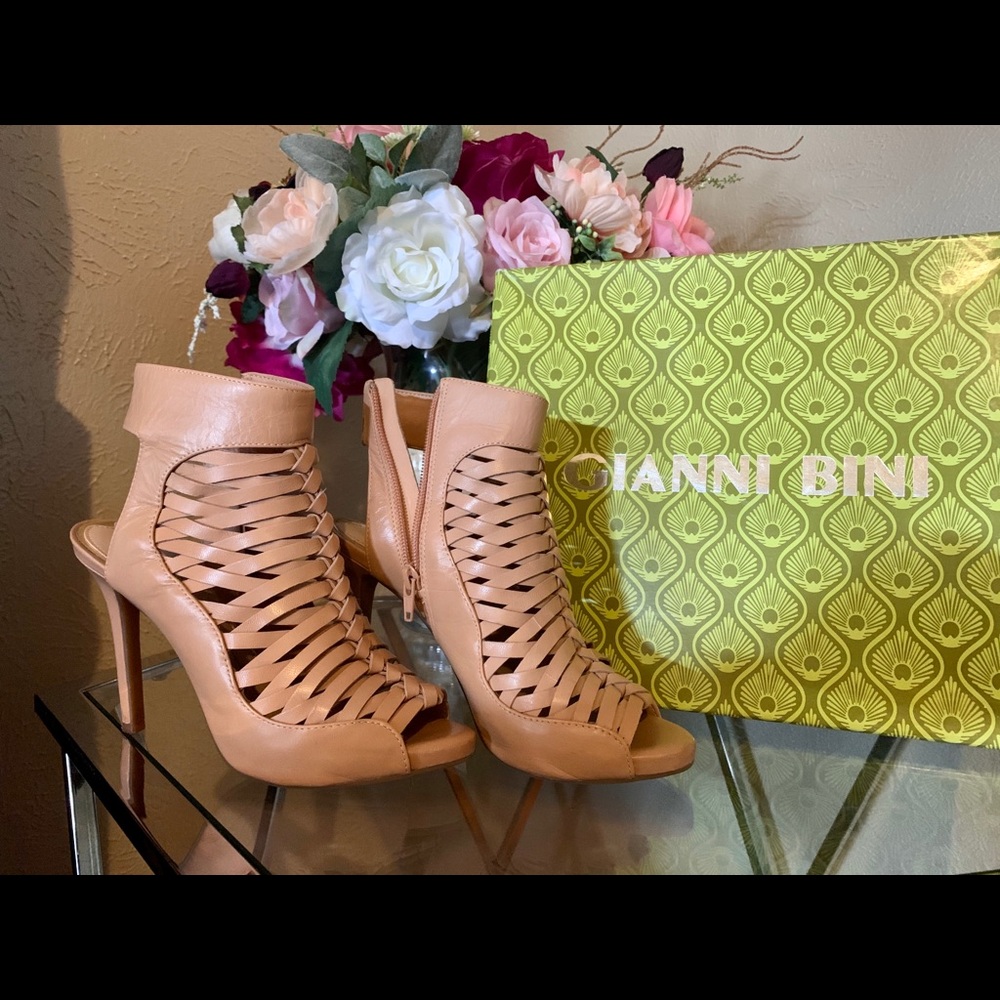 Gianni Bini Heels